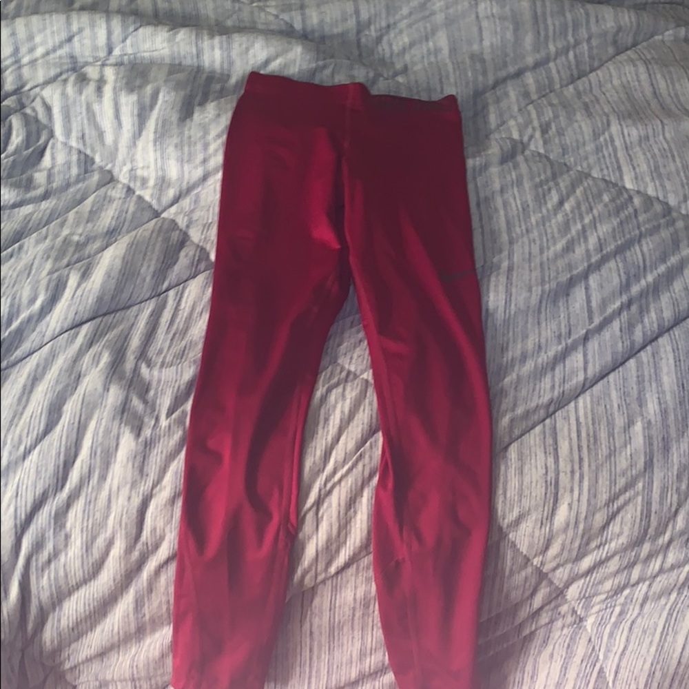 red nike pro leggings -